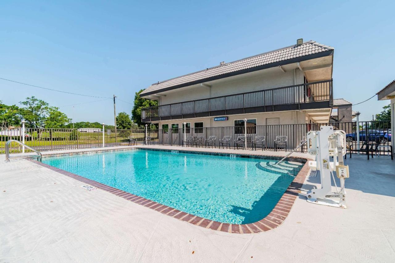 Motel 6 Tampa Near Fairgrounds - Casino Luaran gambar