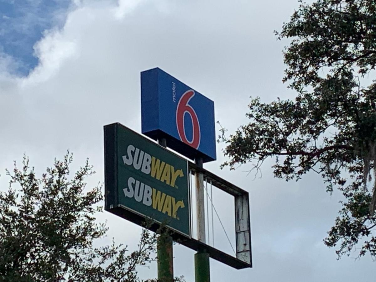 Motel 6 Tampa Near Fairgrounds - Casino Luaran gambar